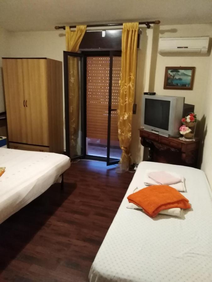 Casa Vacanze Paradiso Apartment Ламеция Терме Екстериор снимка